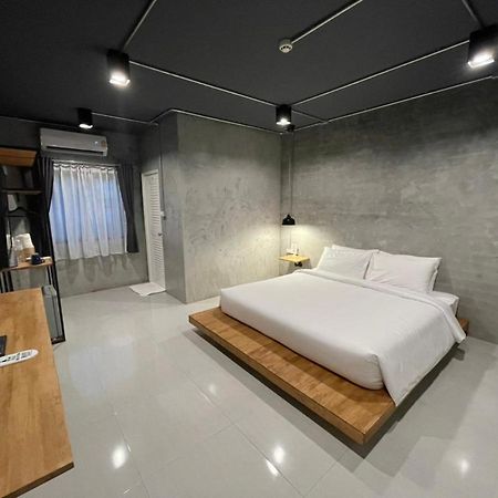 Loft Space Hotel Ranong Zewnętrze zdjęcie
