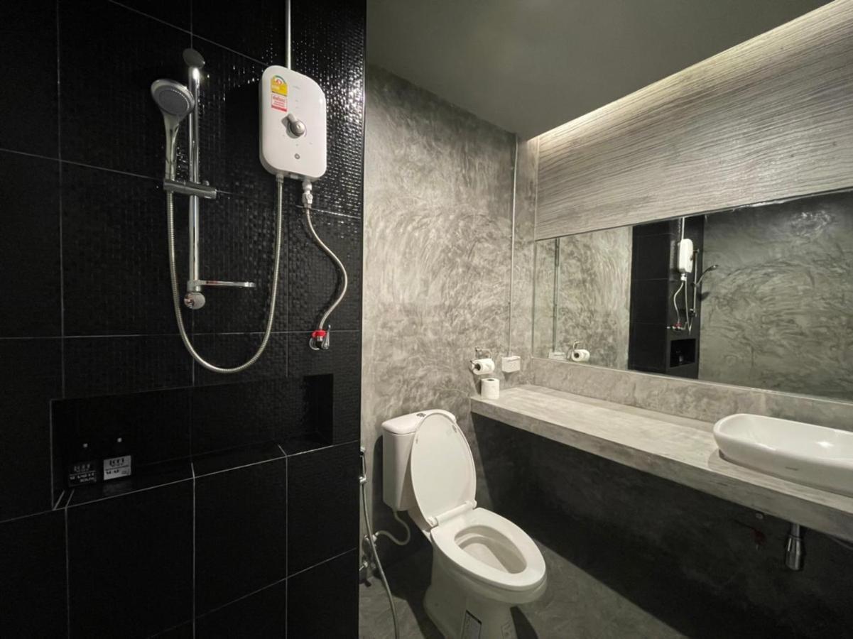 Loft Space Hotel Ranong Zewnętrze zdjęcie