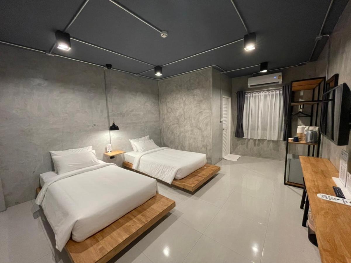 Loft Space Hotel Ranong Zewnętrze zdjęcie