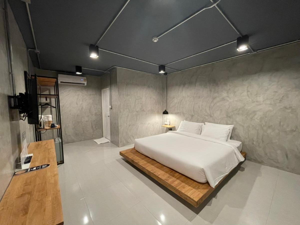Loft Space Hotel Ranong Zewnętrze zdjęcie